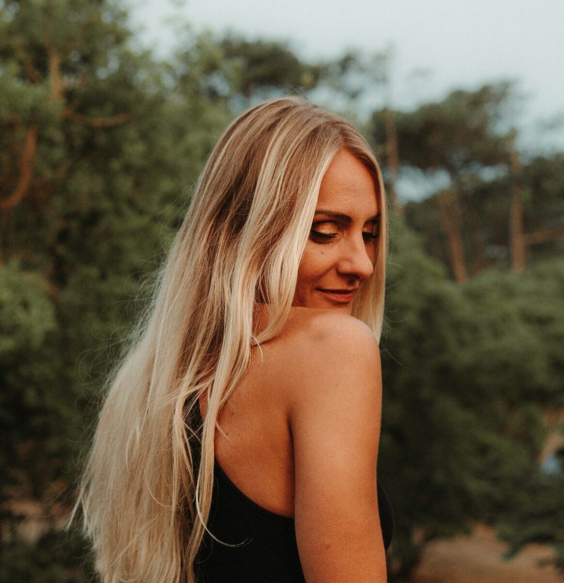 Prep Your Hair for Holiday Travel