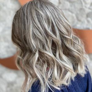 Blonde-hair-at-natural-hair-company-salon