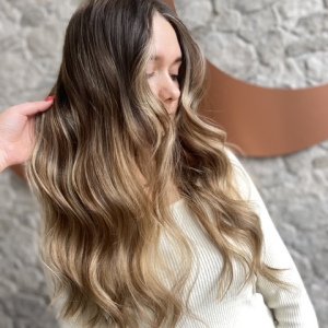 Balayage-Specialists-in-Lisburn-at-Natural-Hair-Company